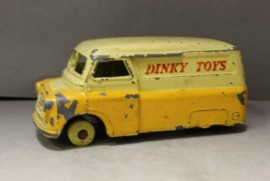 Dinky Toys 10 GEBRUIKT